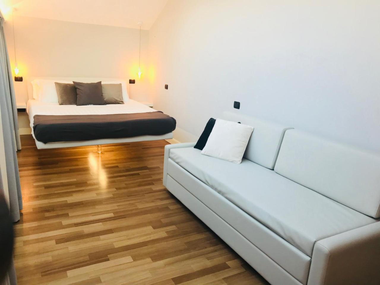 Marina Centro Suite Rimini Dış mekan fotoğraf